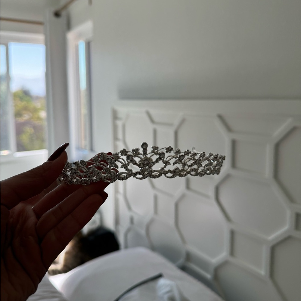 Silver crown - Picture 4 of 5
